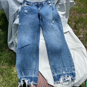 Abercrombie Curve Love High Rise Mom Jean